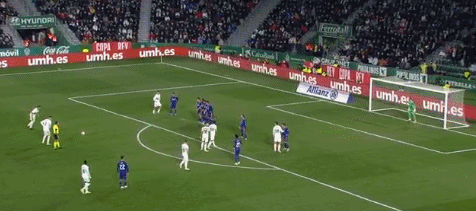 麻将这张牌一打就出事（这张麻将牌一落桌就惹祸）