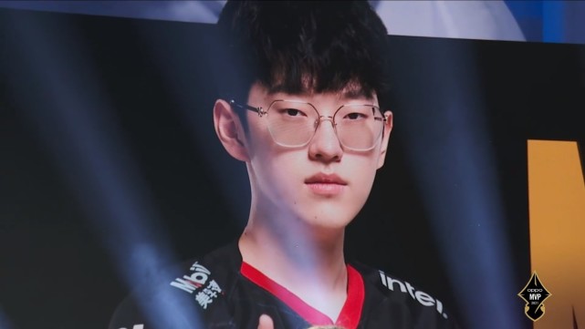 奥巴梅扬：当年我从巴萨去切尔西是一个巨大的错误