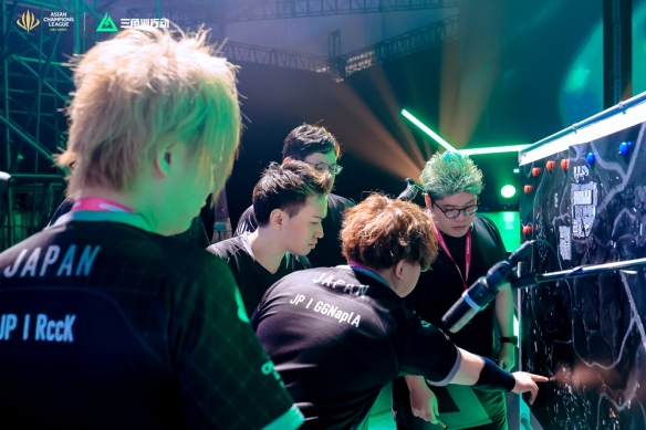 我们可以发 我们可以发